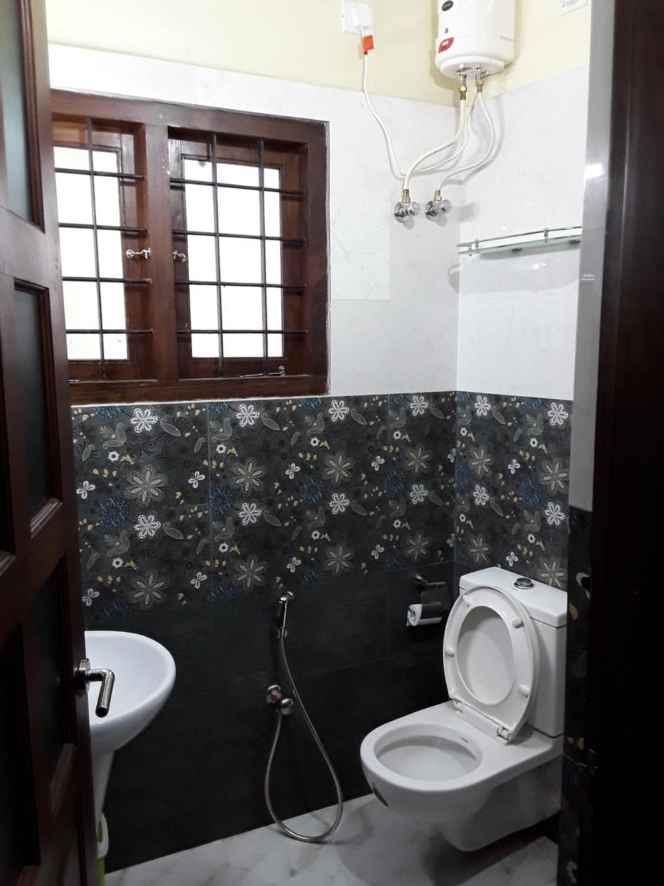 Moksha Homestay Thiruvananthapuram Kültér fotó